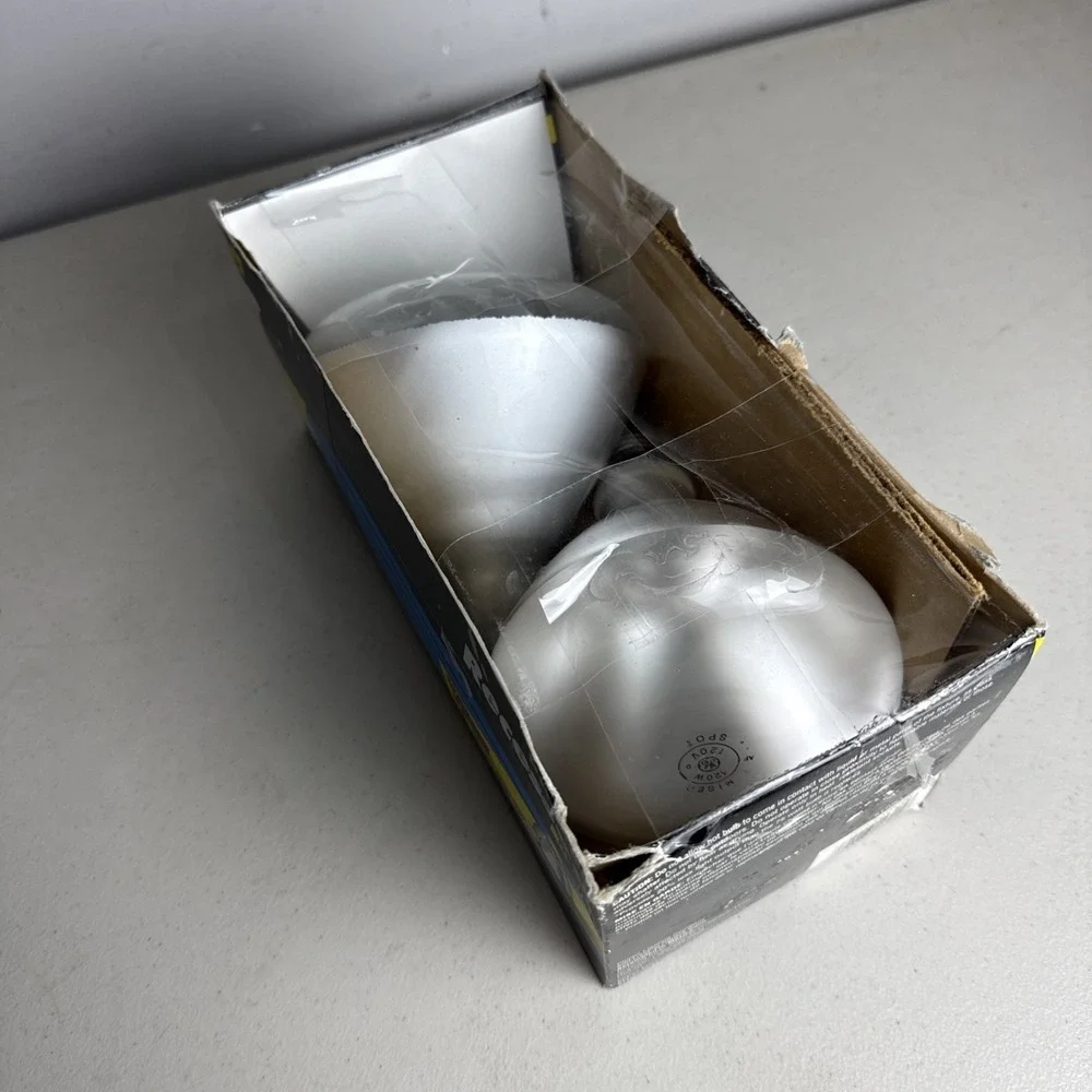 2 Philips Recessed Flood Lamps 65BR40 Indoor 65 Watt 130V 2000Hrs